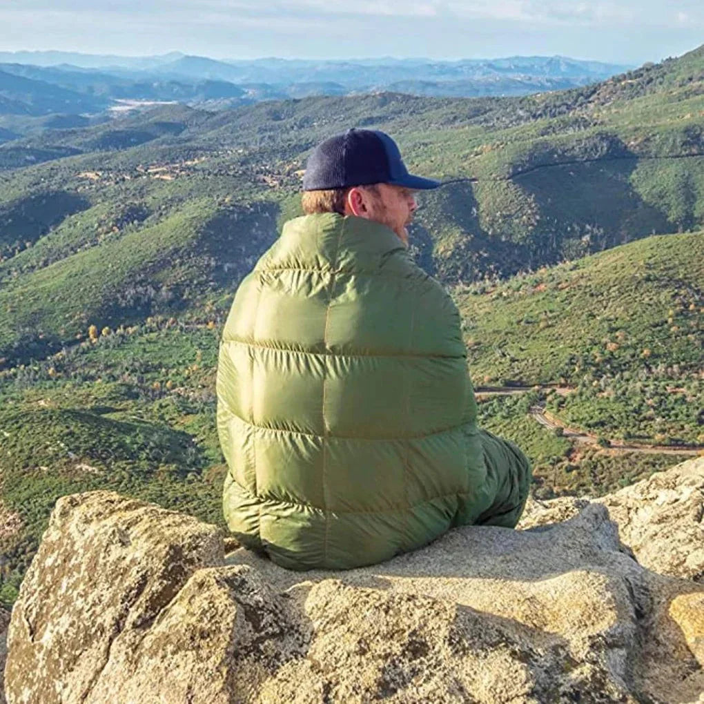 Ultra-Light Warm Travel Quilt
